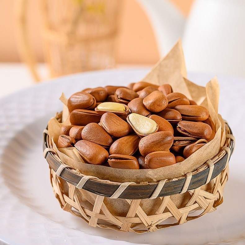 2024年新货东北大松子原色原香不调味大颗粒