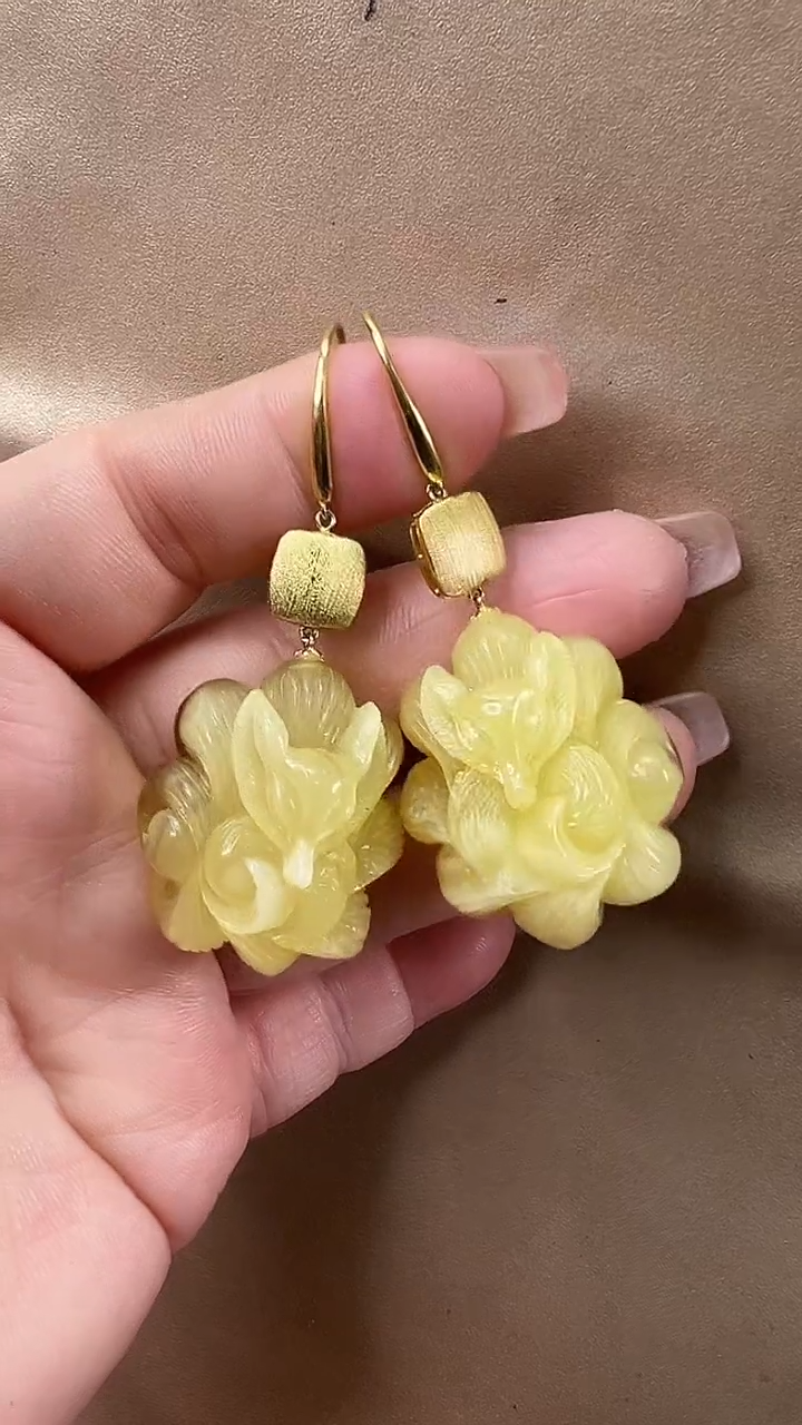 琥珀颈饰未镶嵌耳环