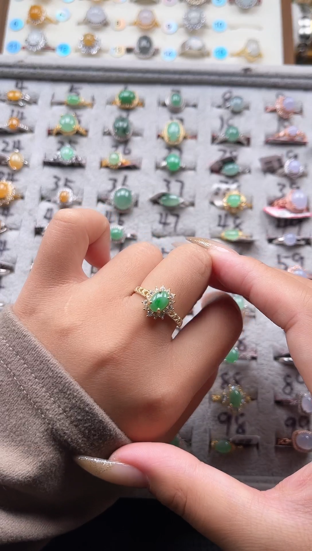 【闪购商品】翡翠戒指银S925镶嵌天然A货翡翠戒指