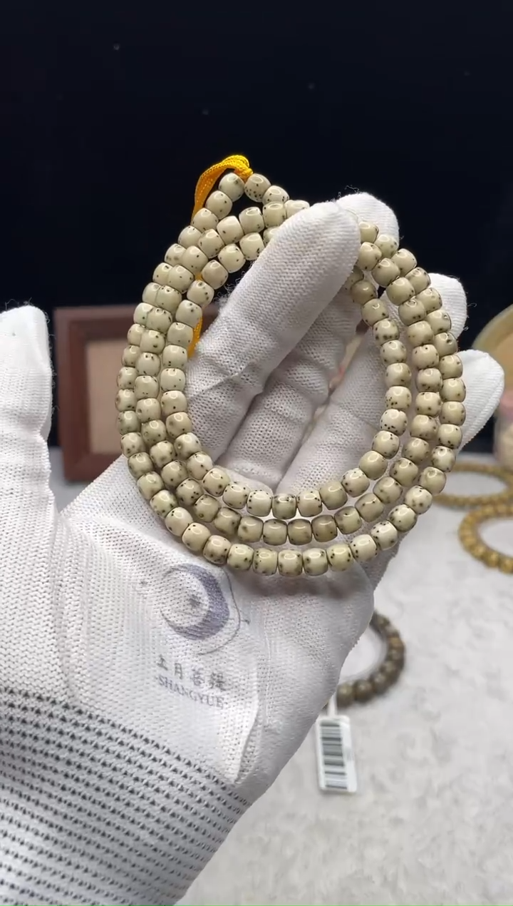 手串星月菩提F32 6X5长串 A051
