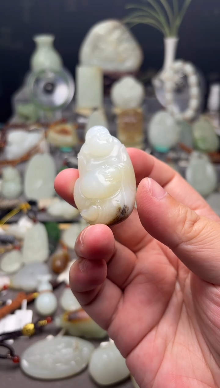 颈饰未镶嵌和田玉虎*佛公