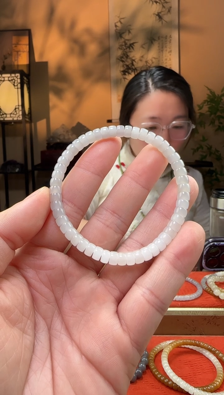 【闪购商品】和田玉手串未镶嵌  