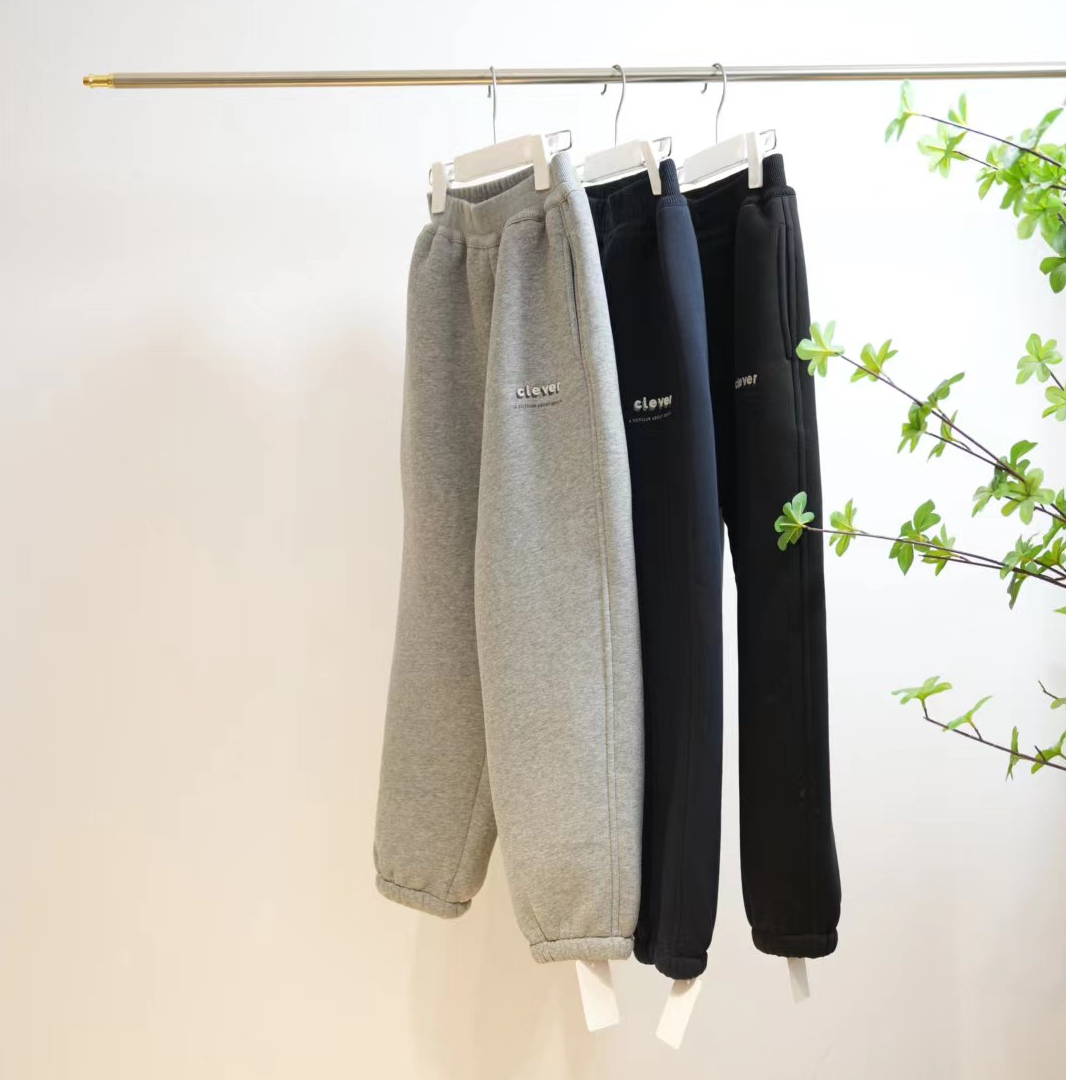 3-646-一款三色立体字母刺绣儿童秋冬加绒休闲束脚裤S