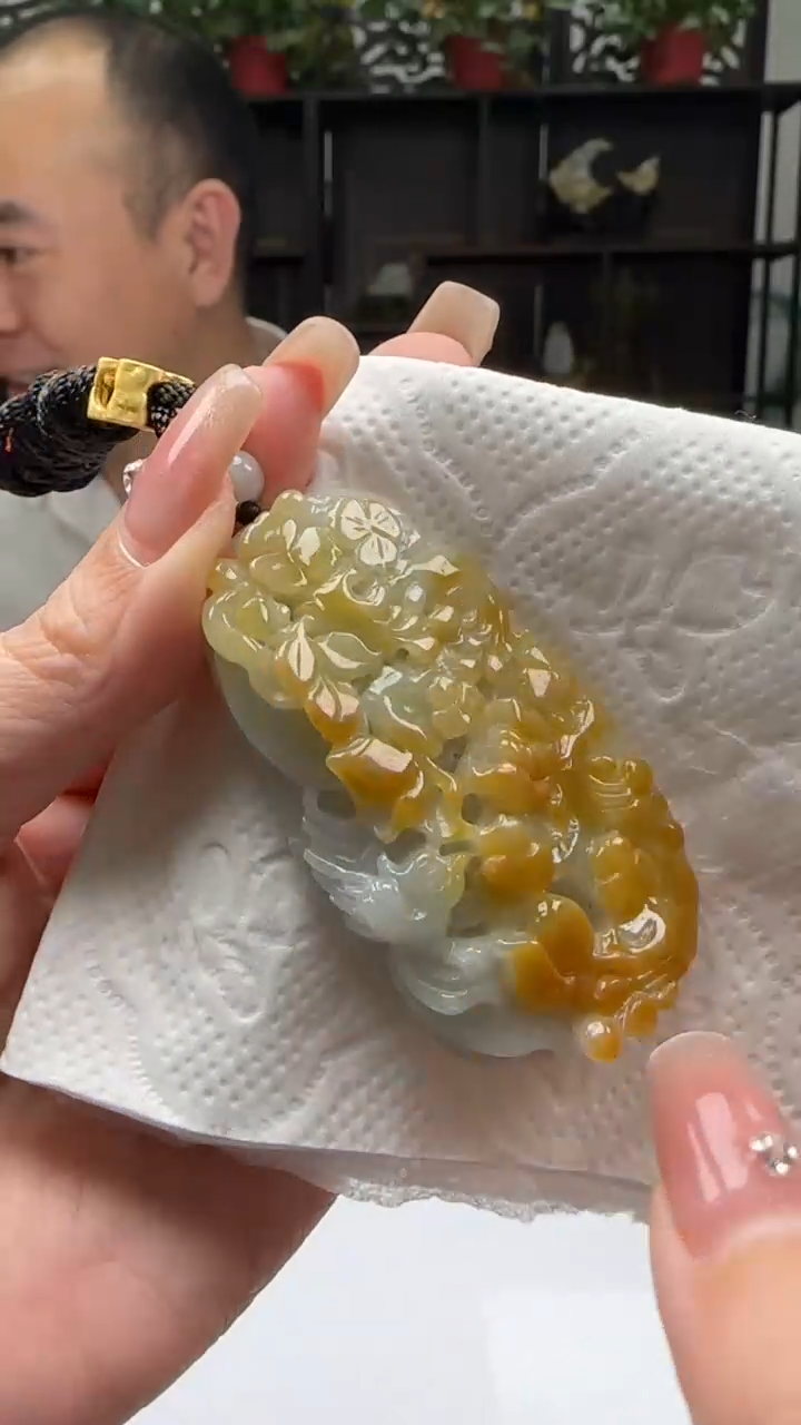 【闪购商品】翡翠颈饰未镶嵌天然翡翠A货吊坠