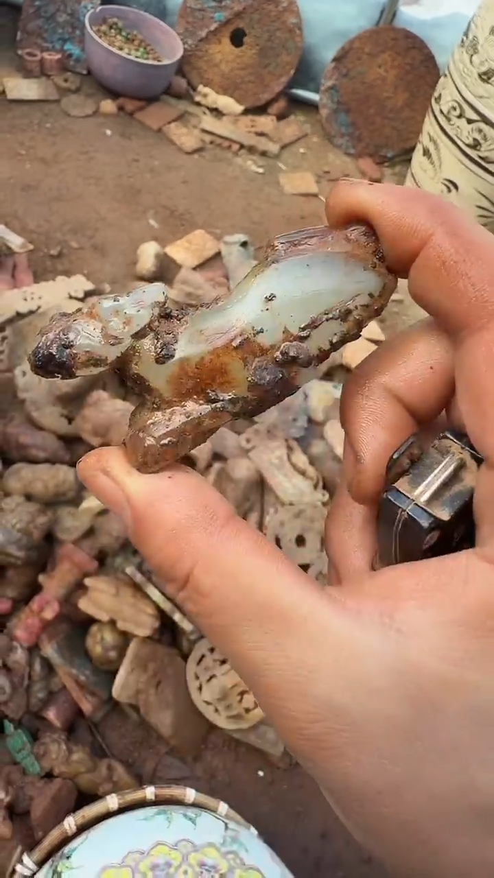 未镶嵌岫岩河磨玉（透闪石质玉）挂件昵*岫岩河磨玉