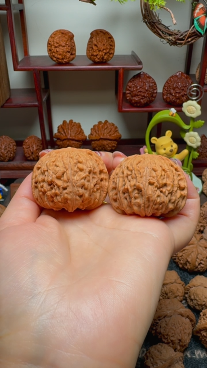 【闪购商品】文玩核桃把件野生原树元帅收藏品