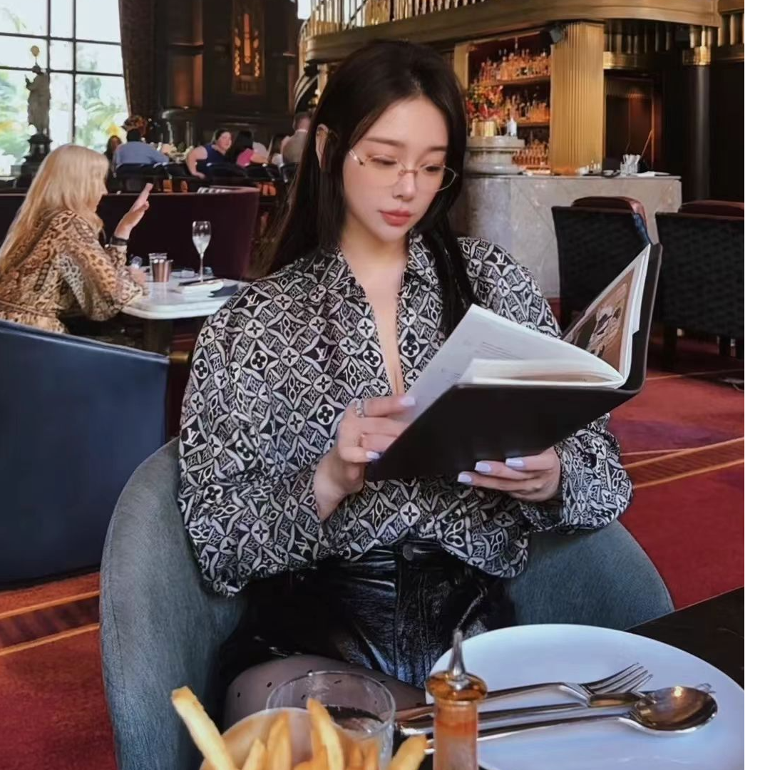 未使用 LouisVuitton/路易威登 长袖排扣满印 黑白/38