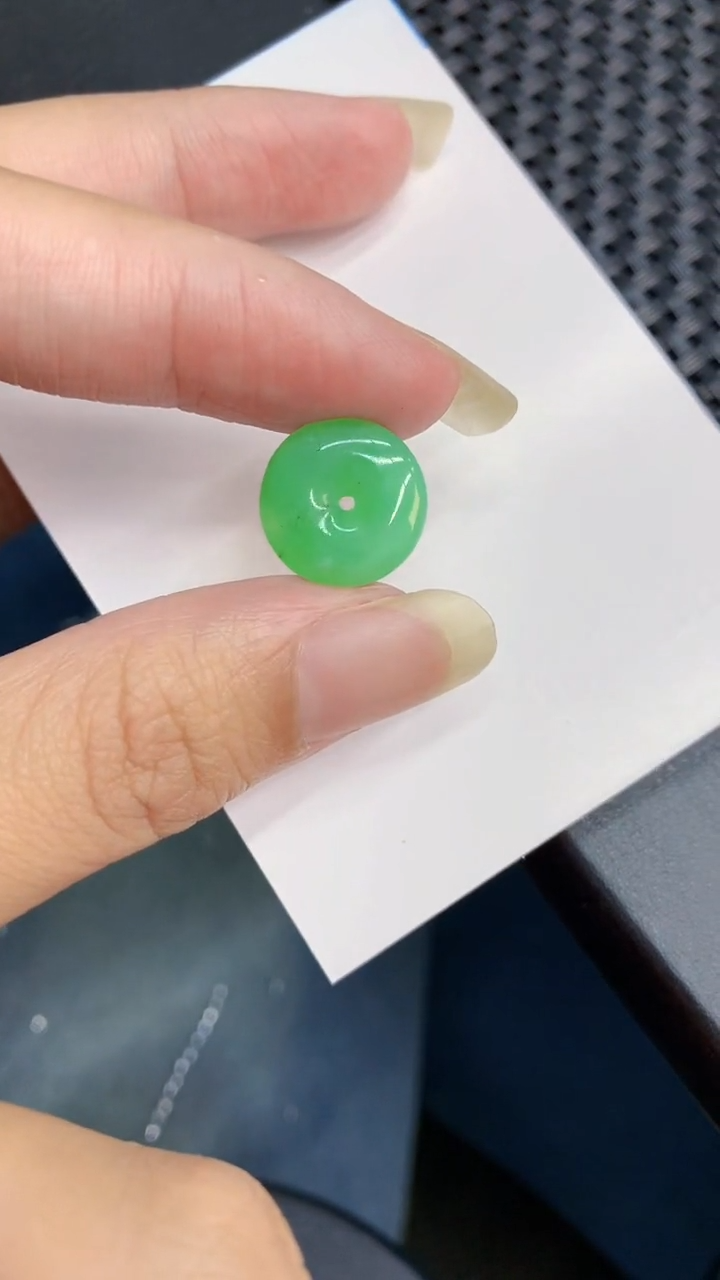 【闪购商品】翡翠颈饰未镶嵌000000008