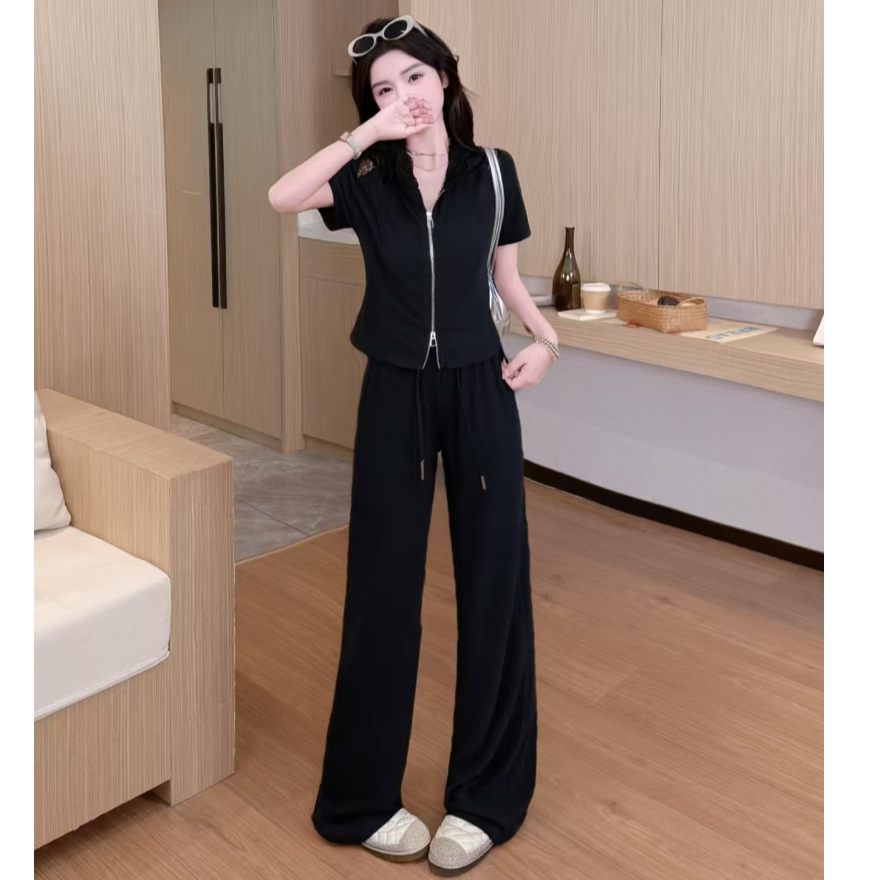 【飞姐】时尚气质显瘦显高连帽运动休闲两件套套装T319款