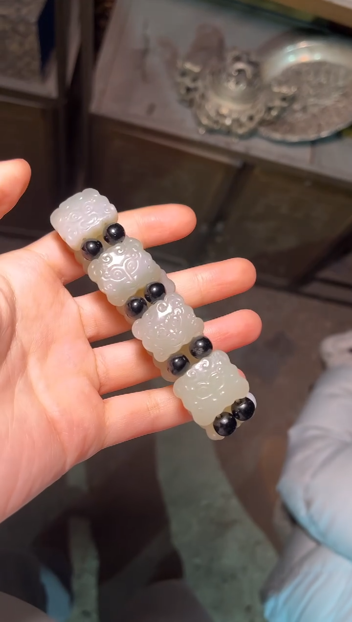 【闪购商品】和田玉颈饰未镶嵌雅琪精品优选链接a78