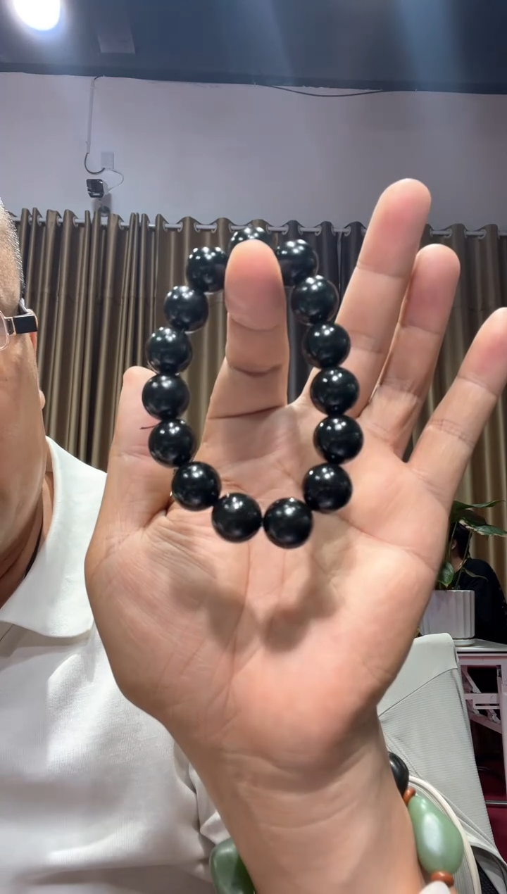 和田玉未镶嵌手串新疆和田玉