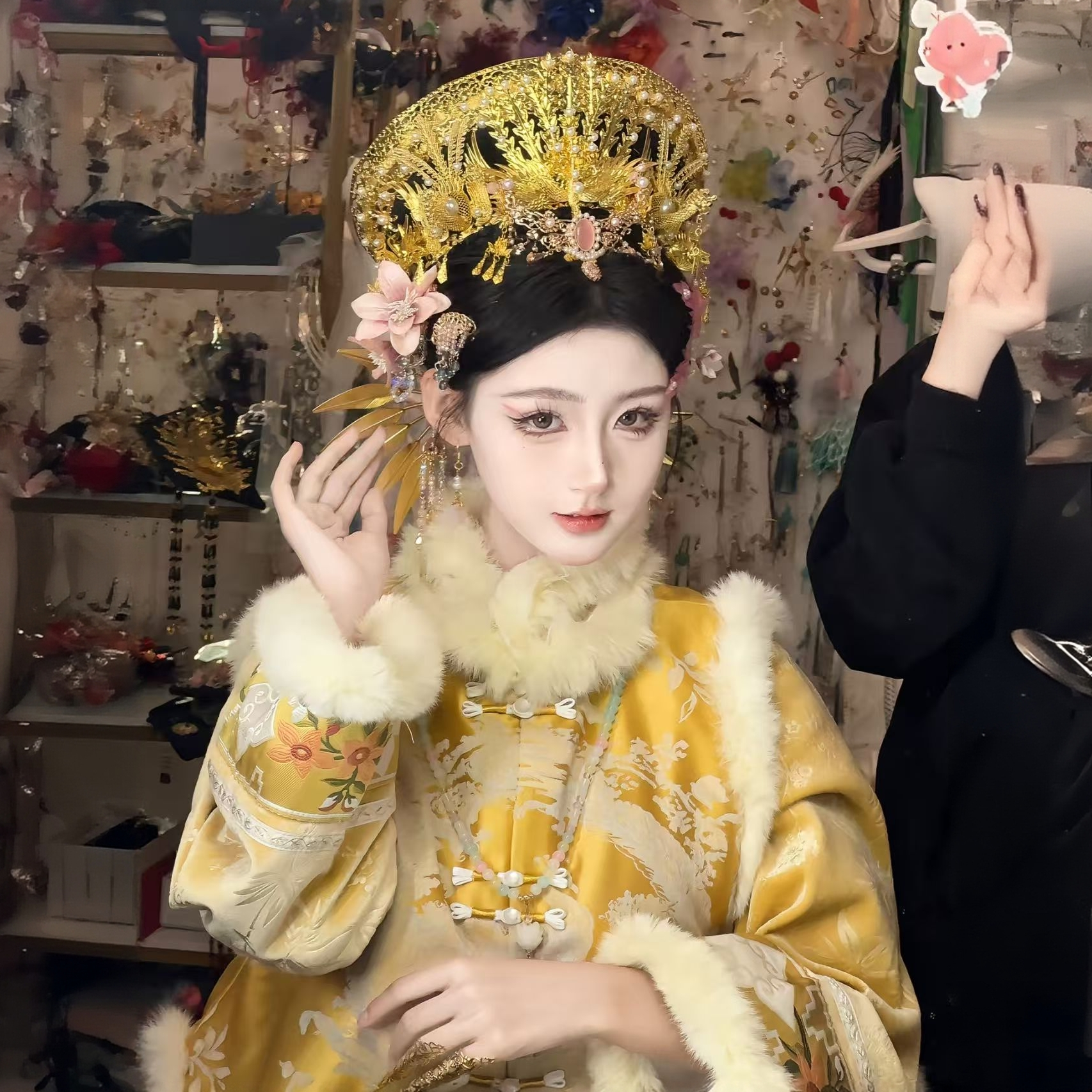 【金色皇后】贵妃格格服重工织金马甲金丝绒压花旗袍秋冬新款套装女
