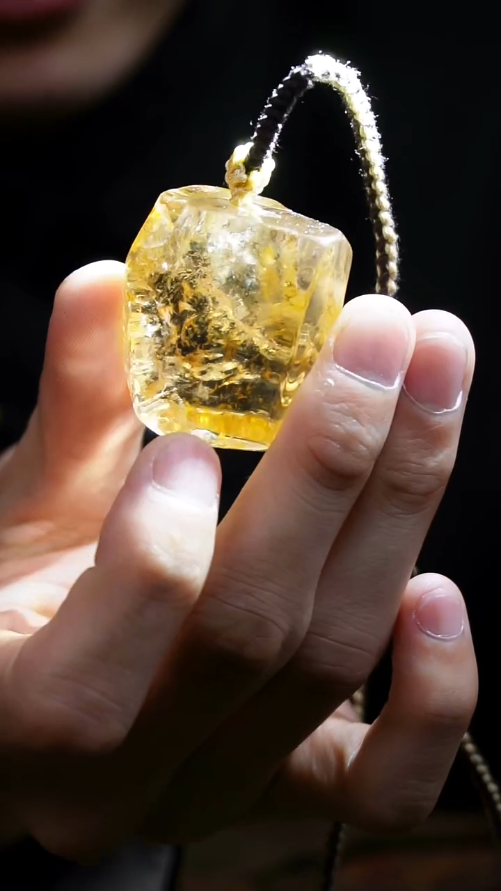 吊坠(赠链)未镶嵌水晶水晶