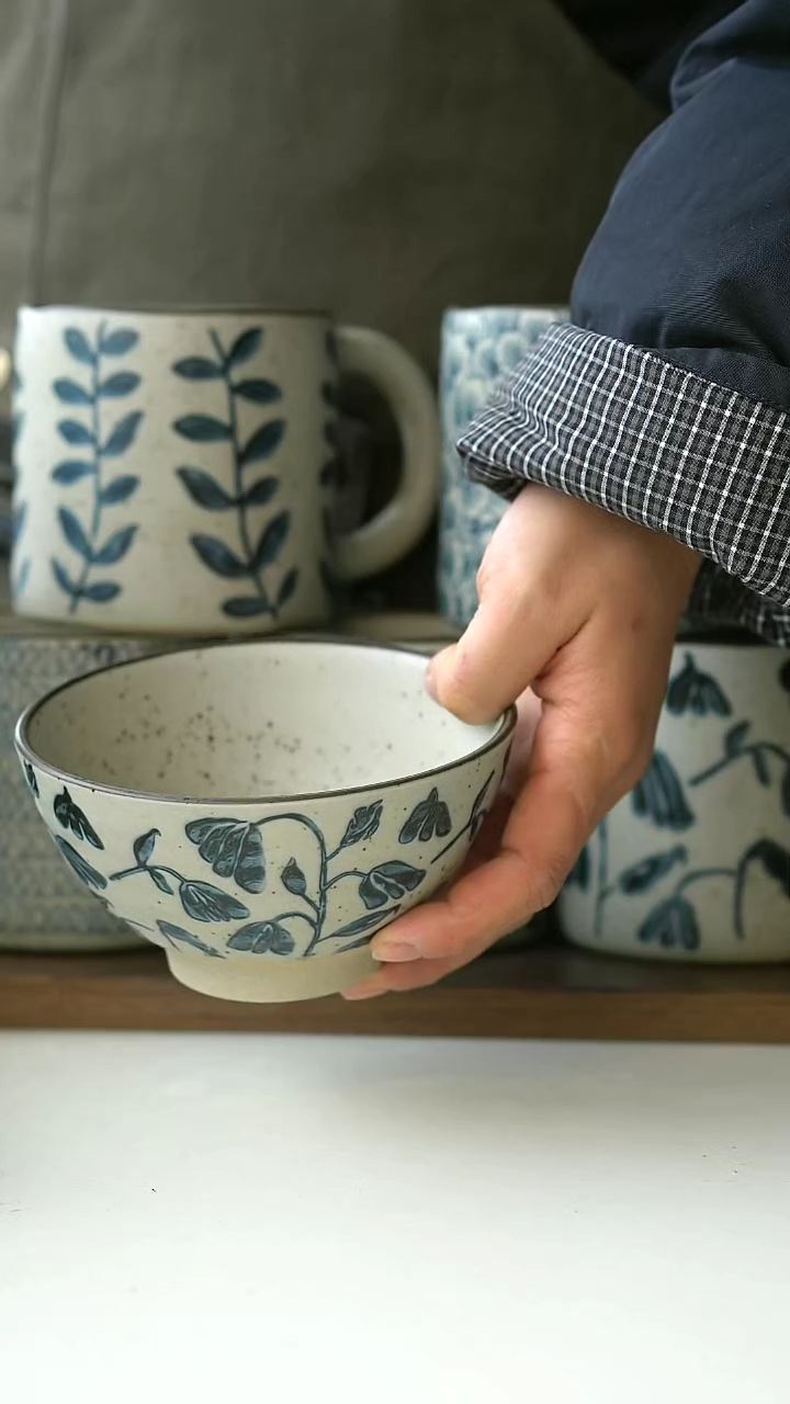 【闪购商品】陶瓷手绘铃兰米饭碗12cm@4-2@