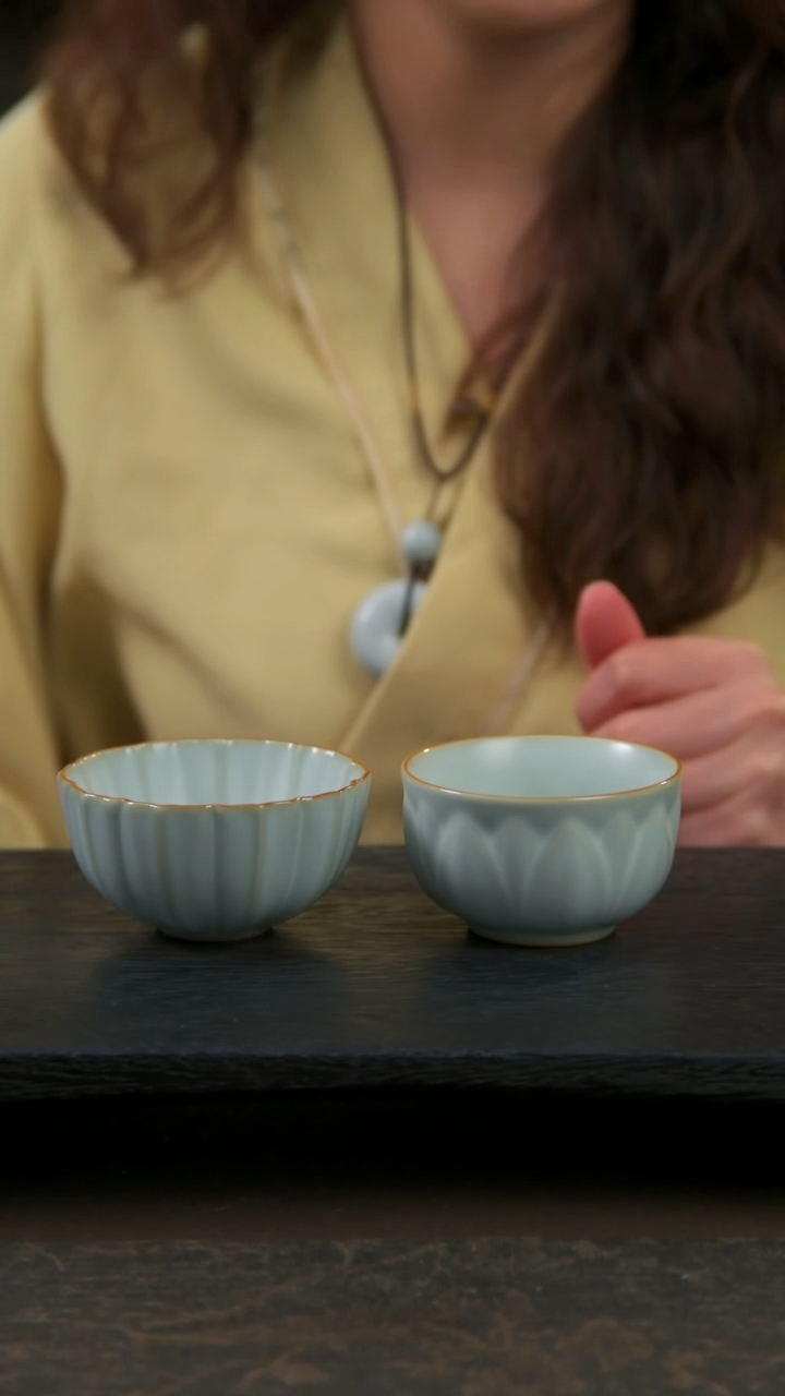 【闪购商品】杯溪与菊对杯1；开片工艺