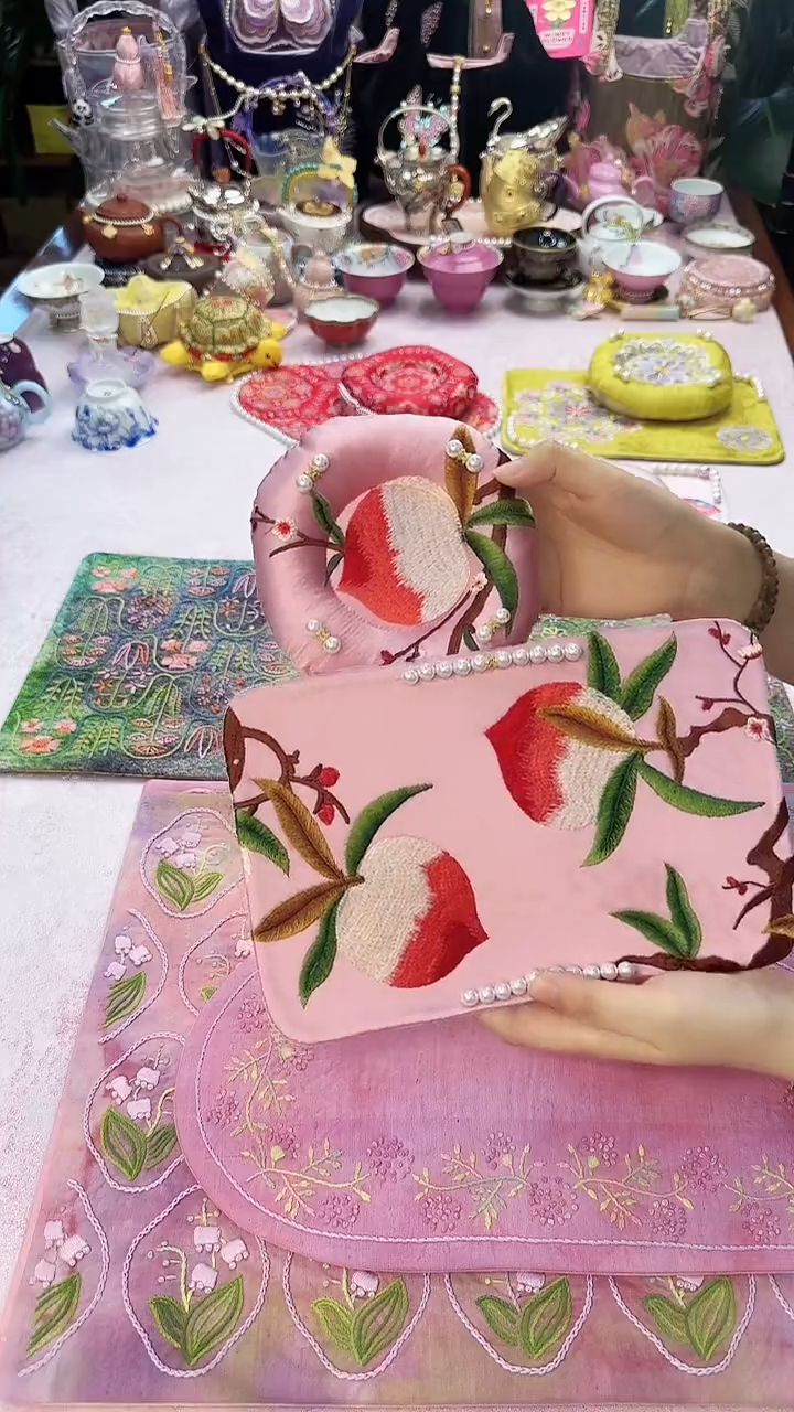 90 桃子甜甜圈两件套