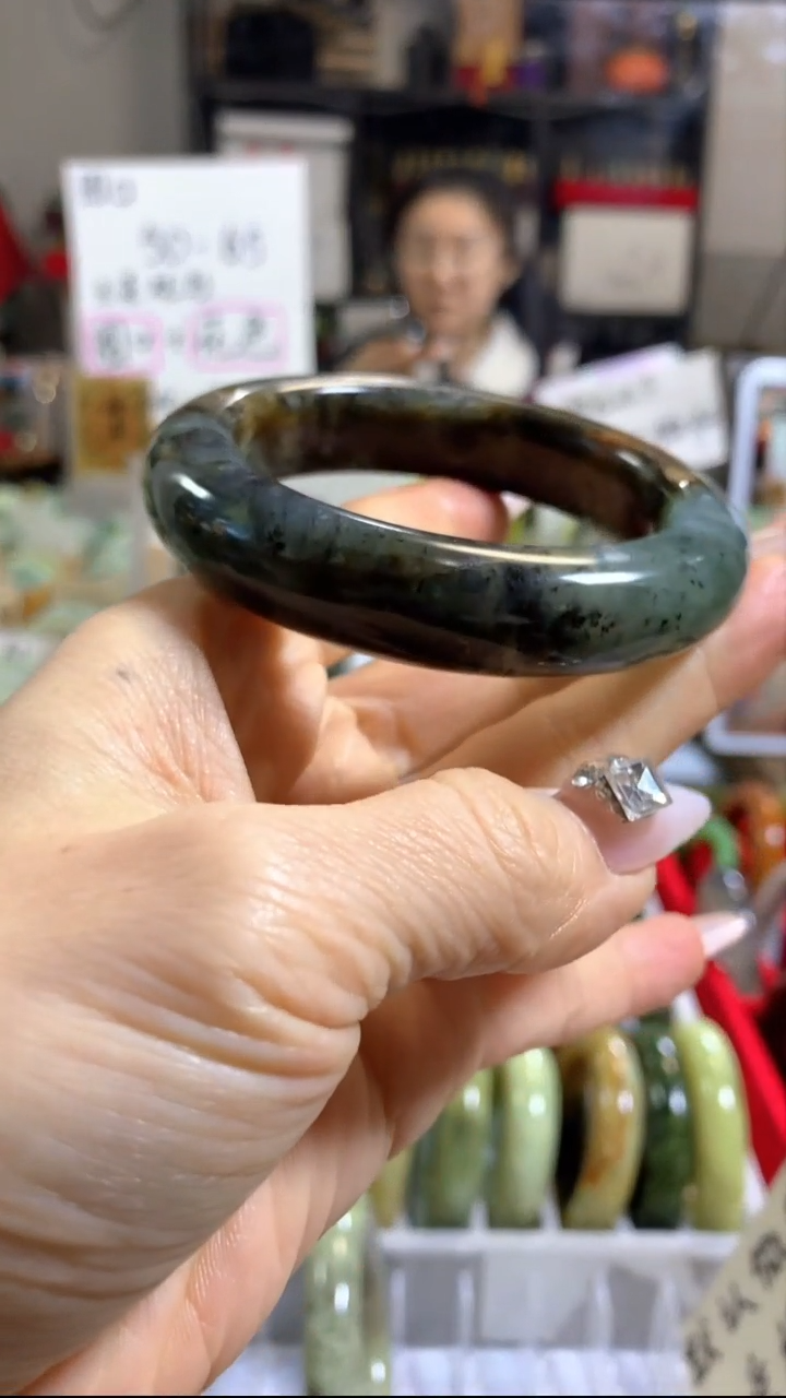 未镶嵌岫玉手镯69有线 55+