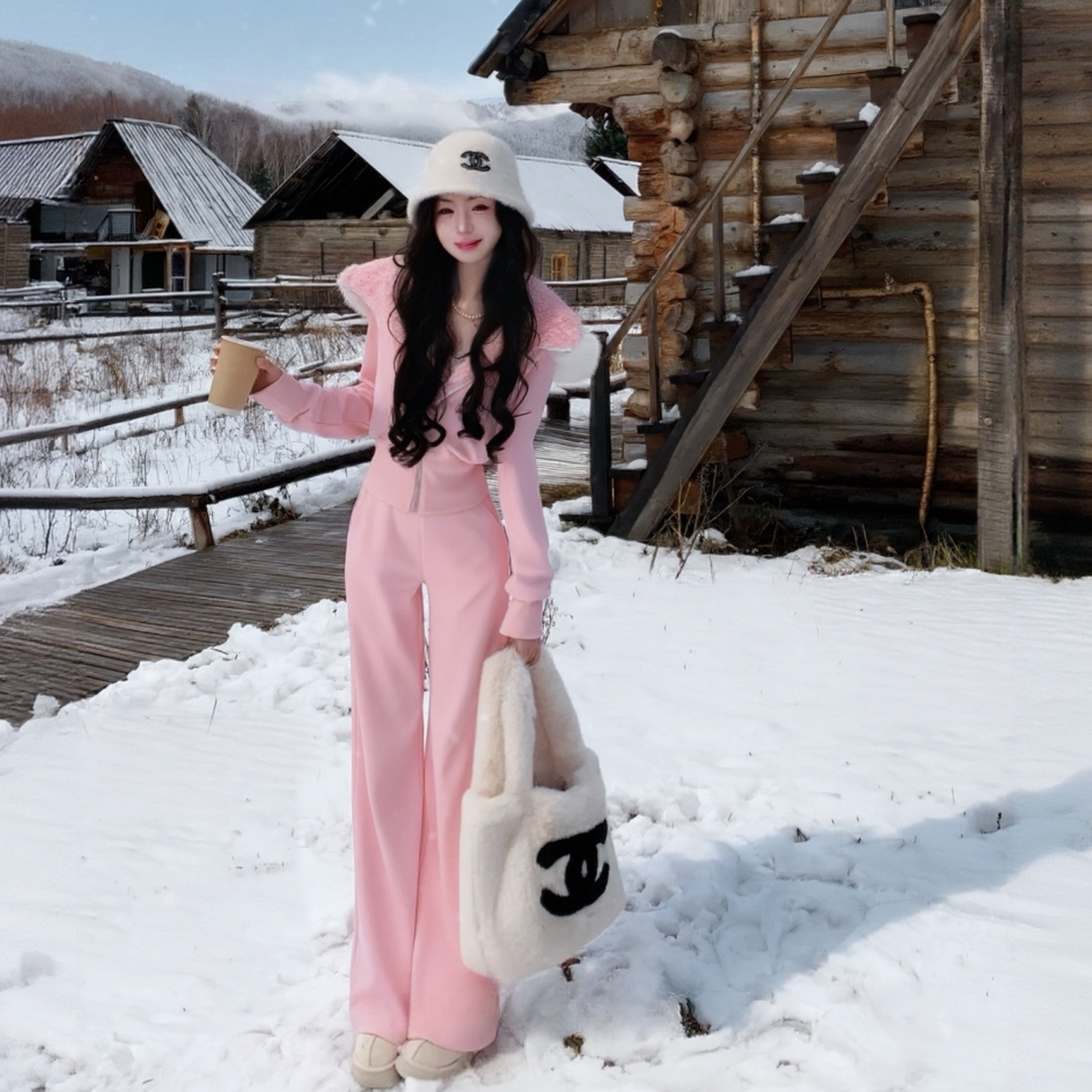 法式纯欲风时尚洋气套装女冬季新款保暖毛领连帽外套长裤两件套潮