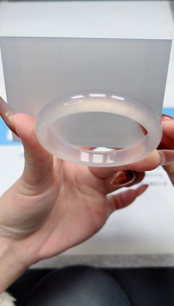 【闪购商品】玛瑙/玉髓手镯未镶嵌216/54荔枝