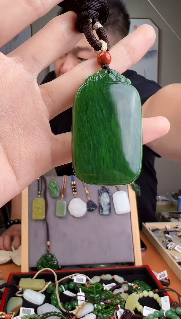 颈饰未镶嵌和田玉多样性发货 拍一单发一个