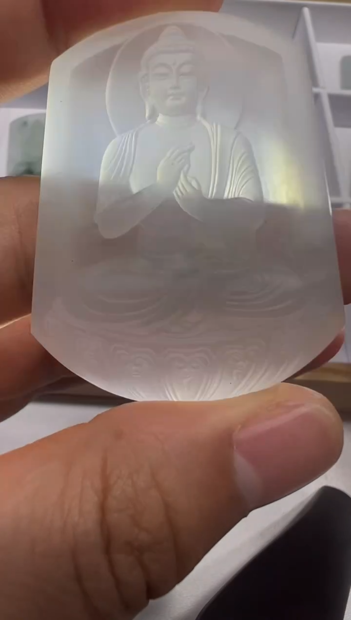 【闪购商品】定制翡翠未镶嵌大日