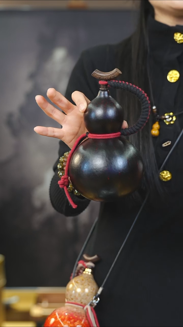 【闪购商品】XK196大漆酒葫芦不包手串及旋转底座