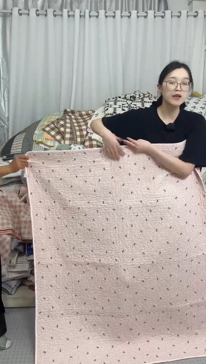 棉110*130粉色蝴蝶结