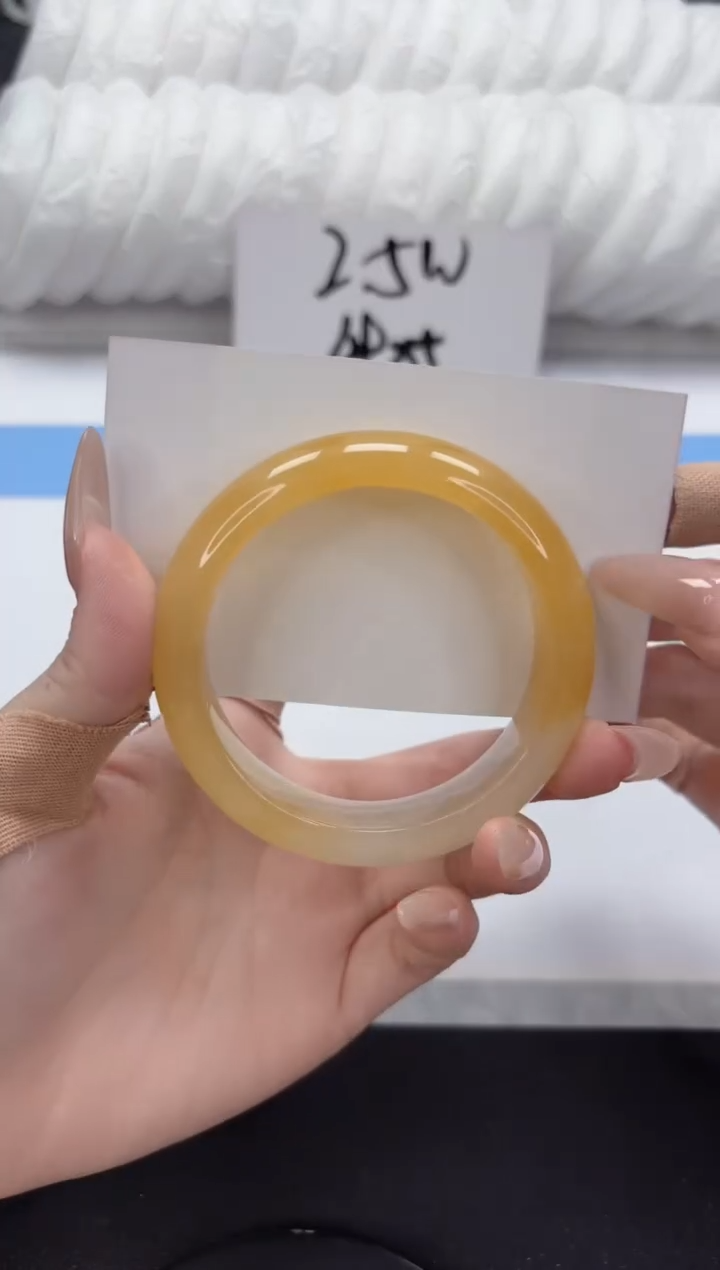 【闪购商品】石英质玉未镶嵌手镯A398-57.5