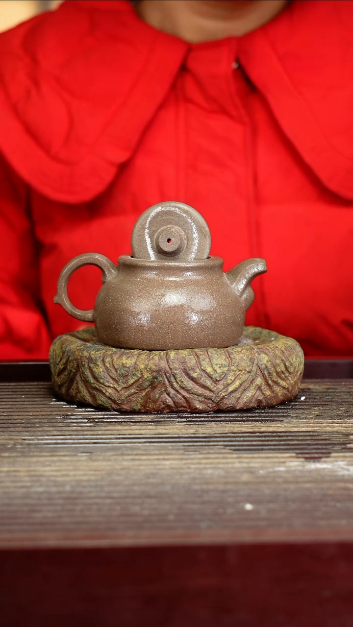 宜兴原矿紫砂壶茶壶宜兴原矿紫砂壶茶壶180C