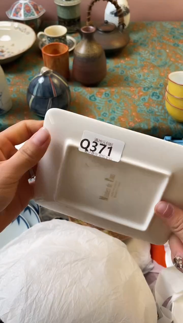 瓷片短**兔瓷器瓷器Q371