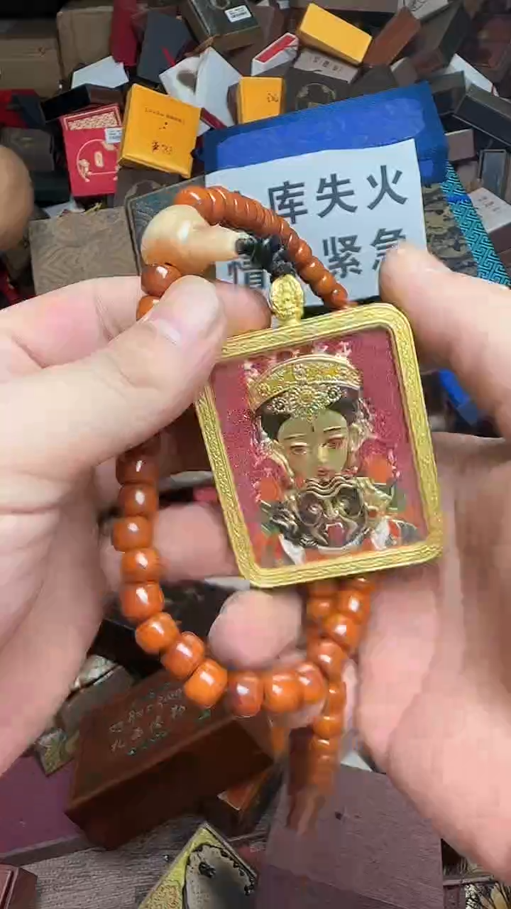 木随机精品手串##（无礼盒）