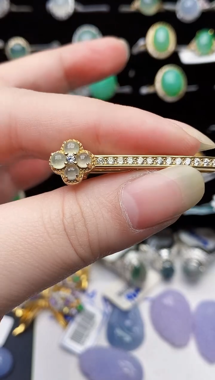 颈饰银S925镶嵌翡翠6575