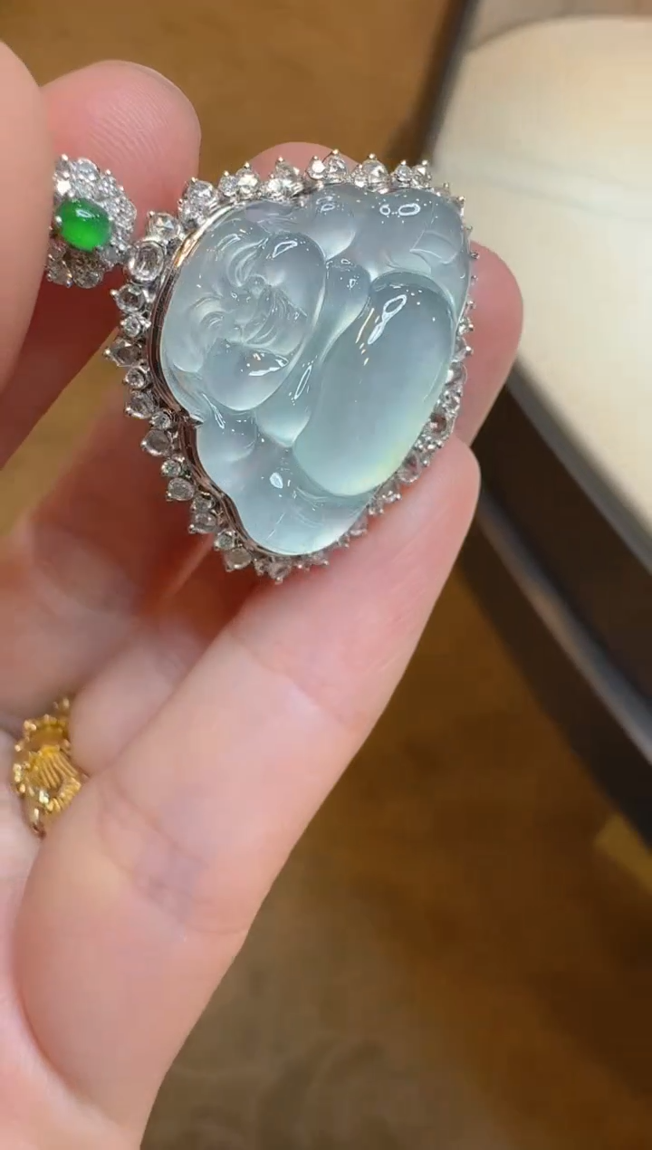 【闪购商品】翡翠吊坠(不含链)18K金镶嵌多样性团购发一件