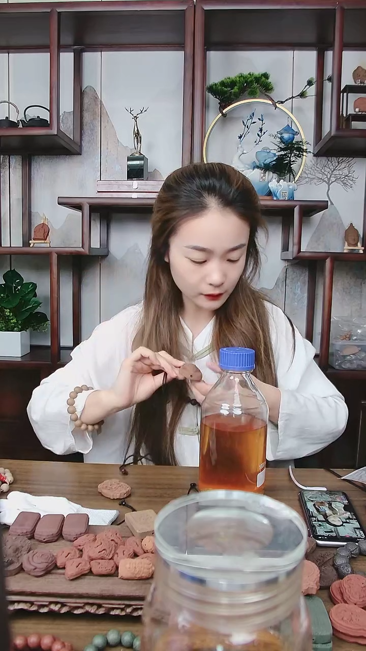 【闪购商品】龙涎香方 龙涎观自在合香牌