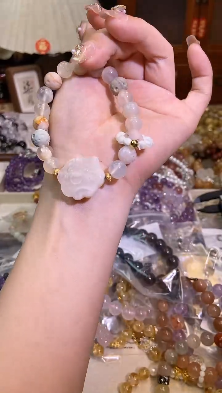 【闪购商品】玛瑙手饰未镶嵌136手串