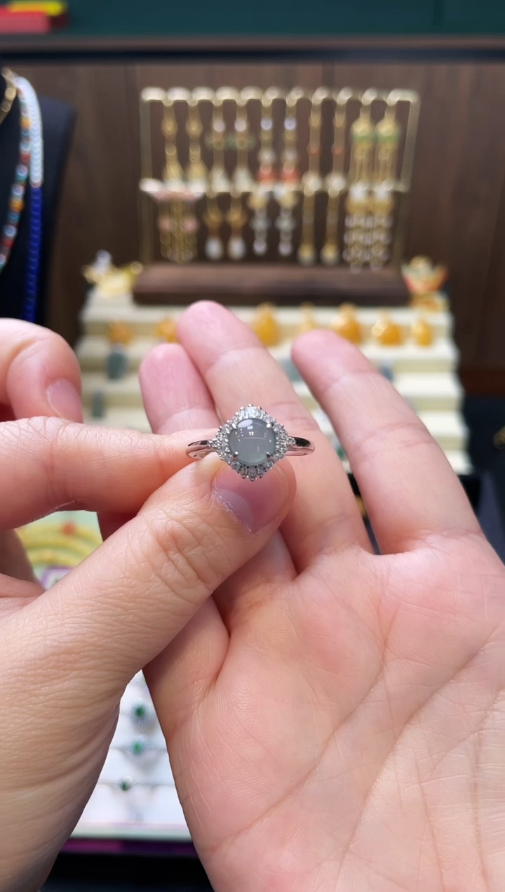 【闪购商品】翡翠颈饰银S925镶嵌方型戒指