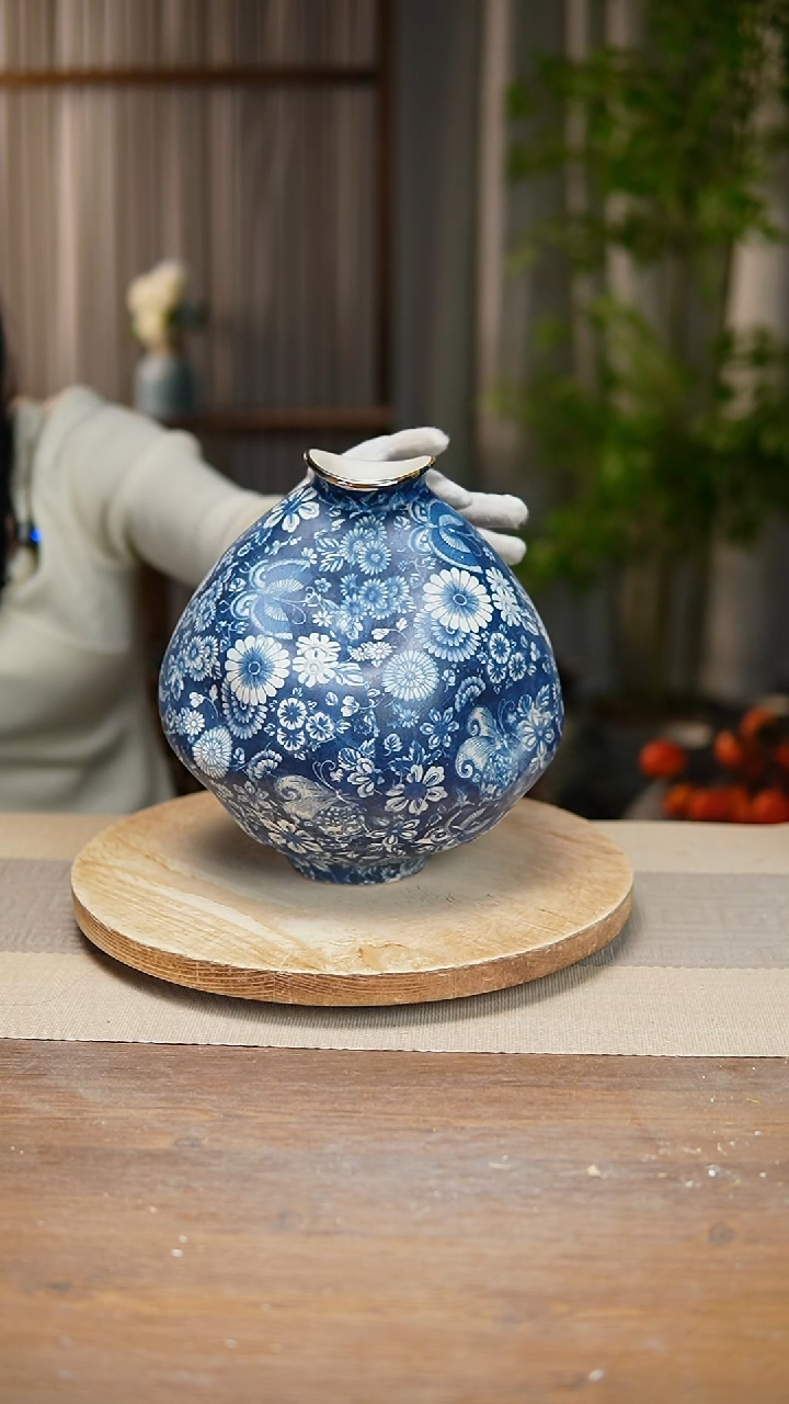 【闪购商品】陶瓷 花器青花瓷蝶恋花大肚