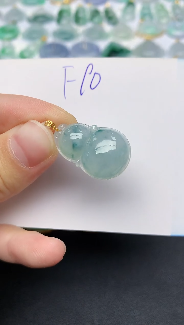 颈饰18K金镶嵌翡翠天然缅甸A货翡翠百元以上9元证书费自理