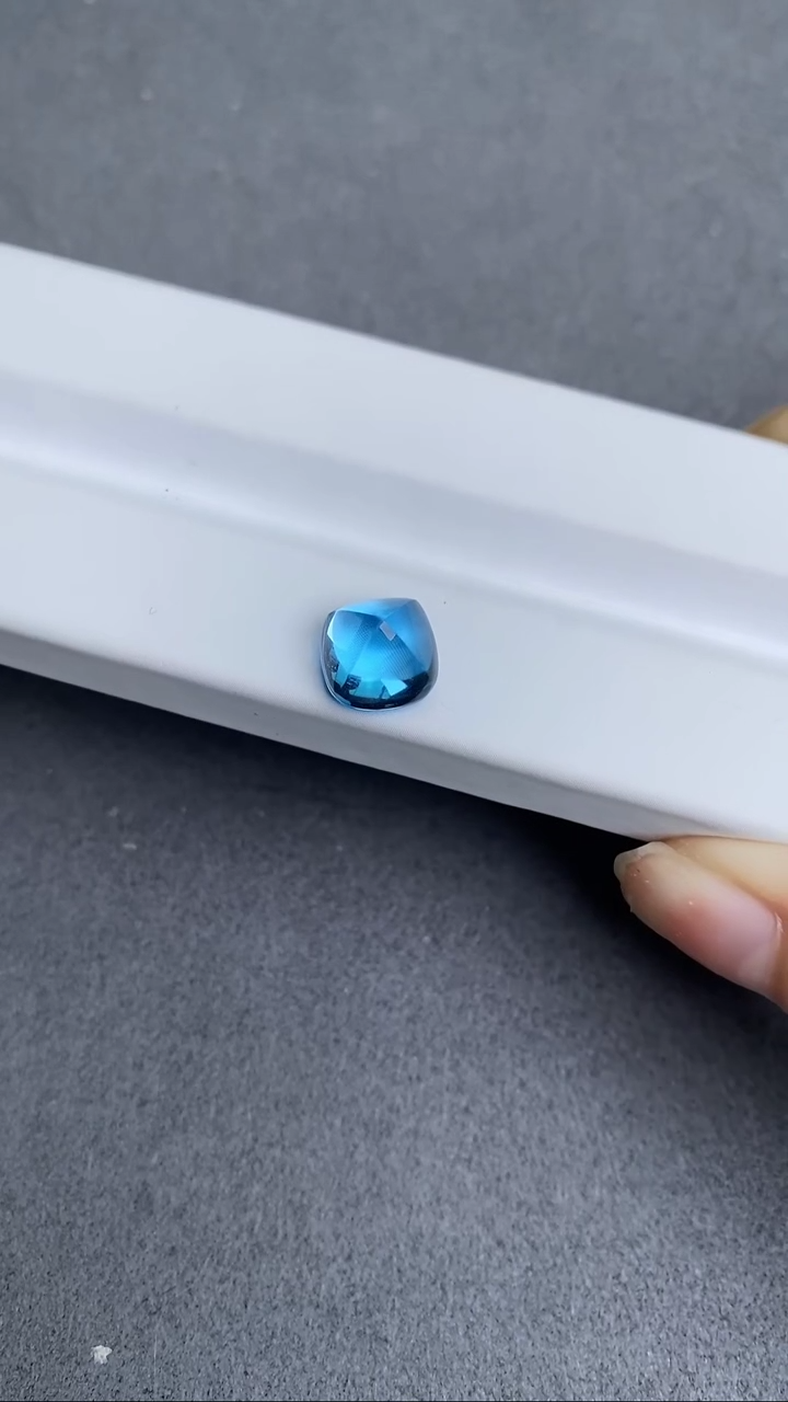 【闪购商品】托帕石4.75CT未镶嵌-------