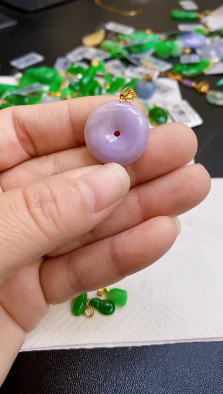 【闪购商品】翡翠颈饰18K金镶嵌扣