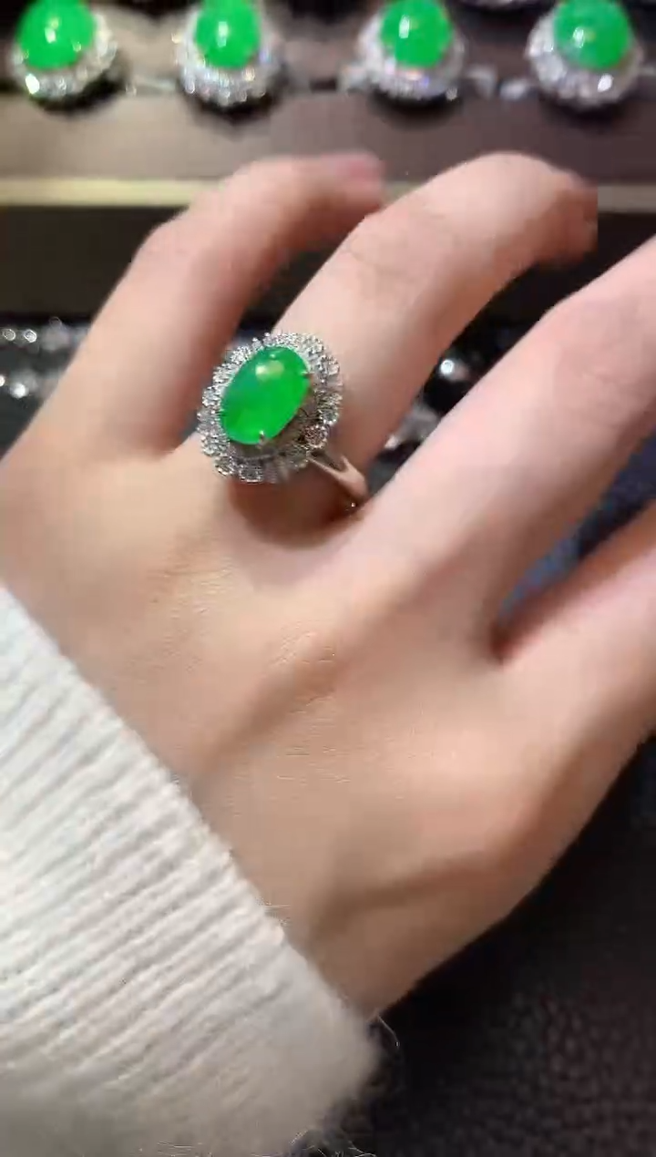 【闪购商品】翡翠戒指18K金镶嵌A61翡翠