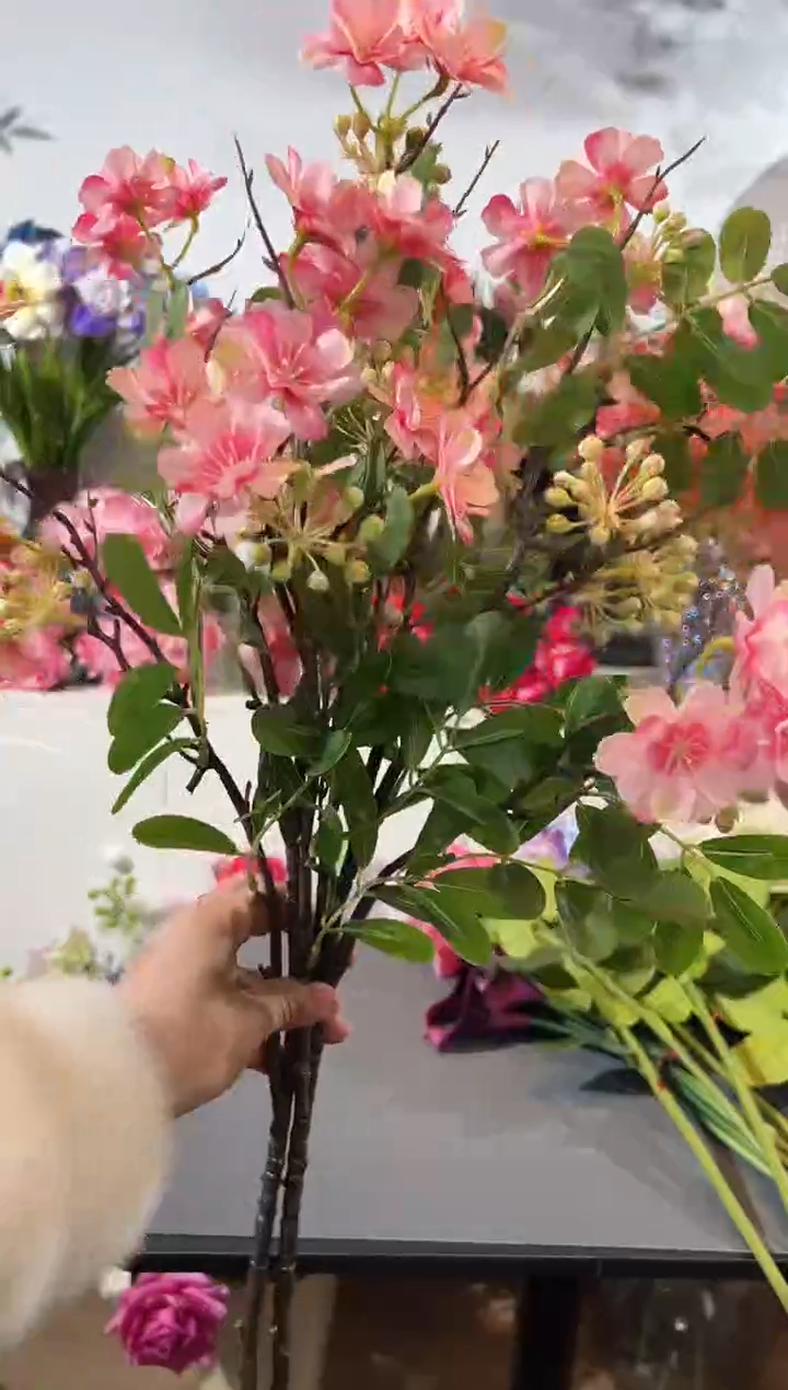 2枝粉色中号含笑