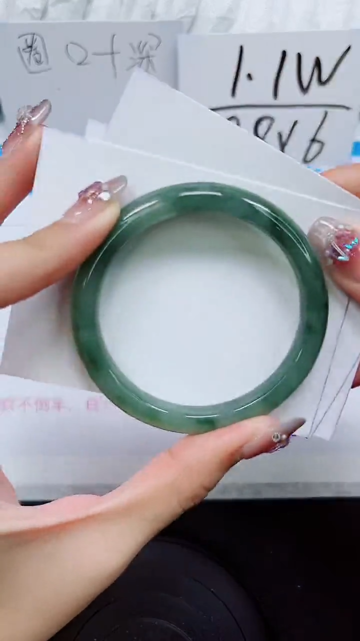 【闪购商品】石英质玉手镯未镶嵌S334-51/52