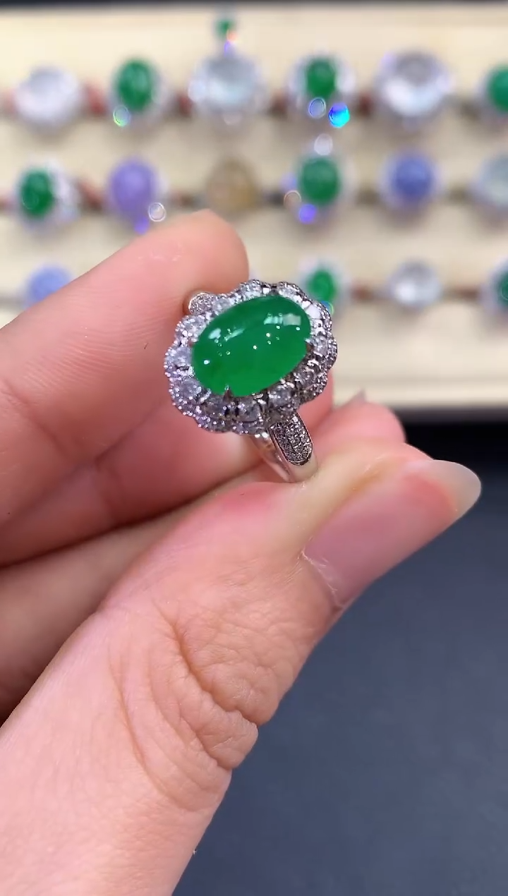 【闪购商品】翡翠戒指18K金镶嵌B179