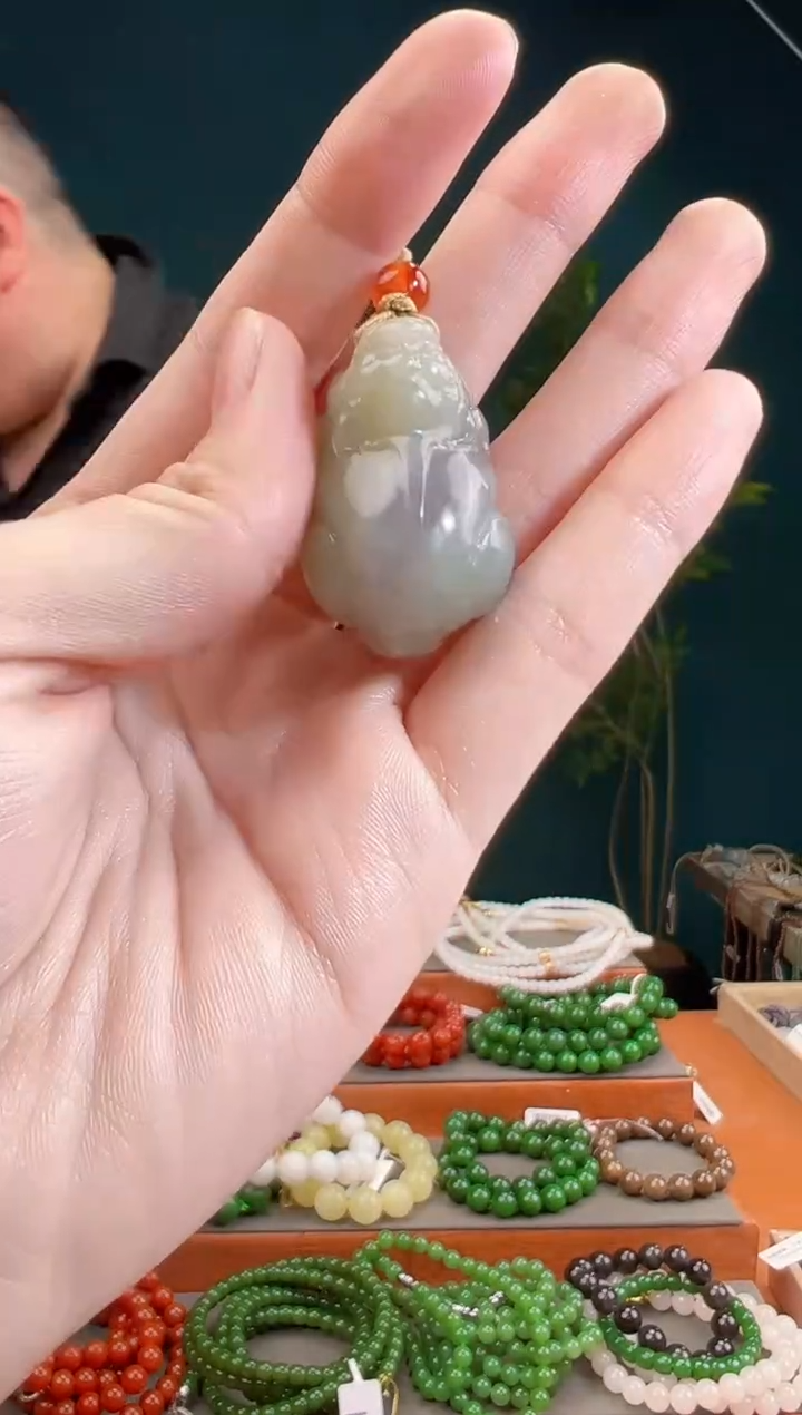 颈饰未镶嵌和田玉多样性发货 拍一单发一个