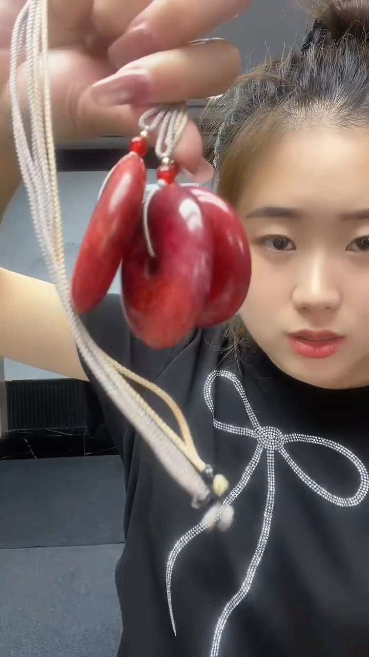 玛瑙/玉髓吊坠未镶嵌多样性发货任意一件
