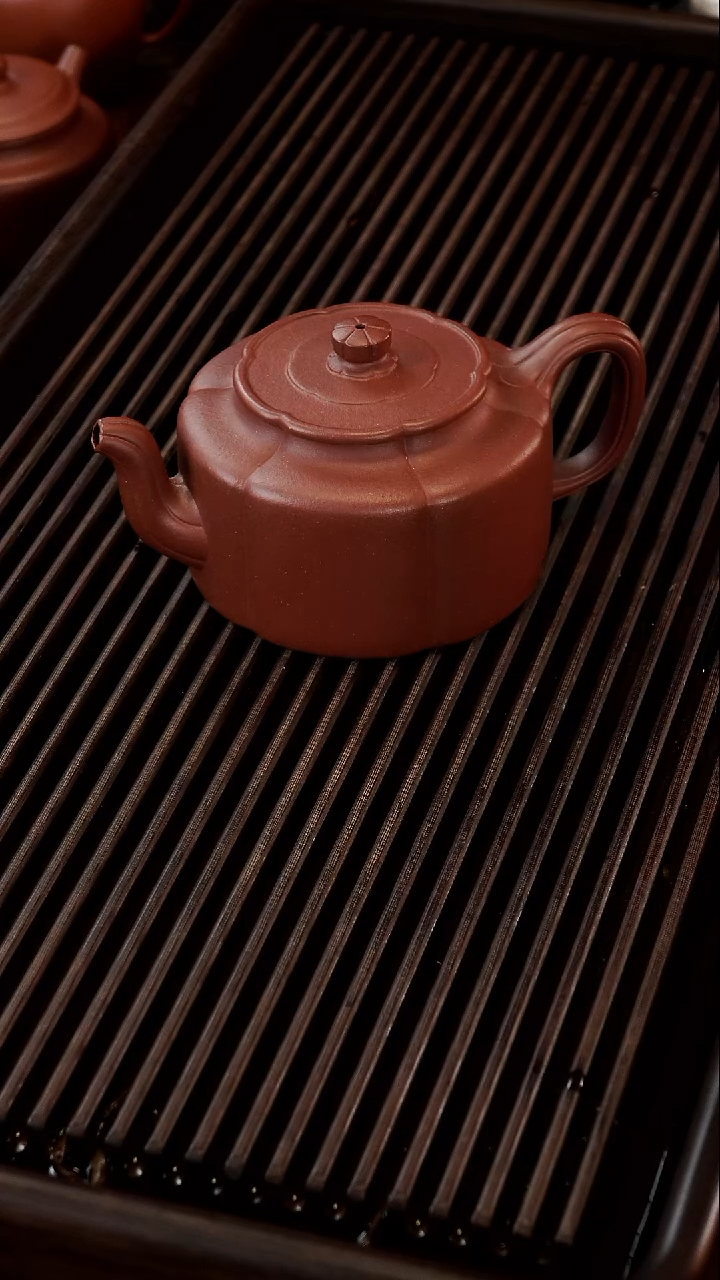 【闪购商品】紫砂茶壶半手精工梅花周盘