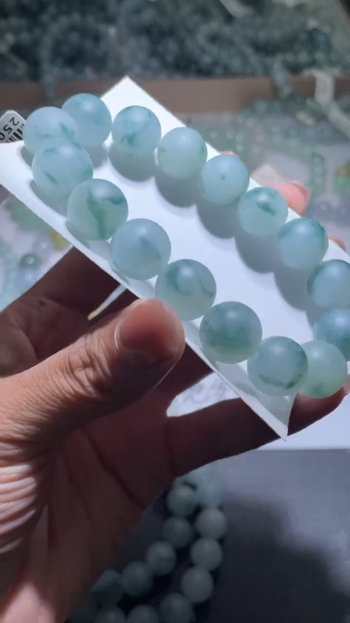 【闪购商品】定制翡翠未镶嵌翡翠手串