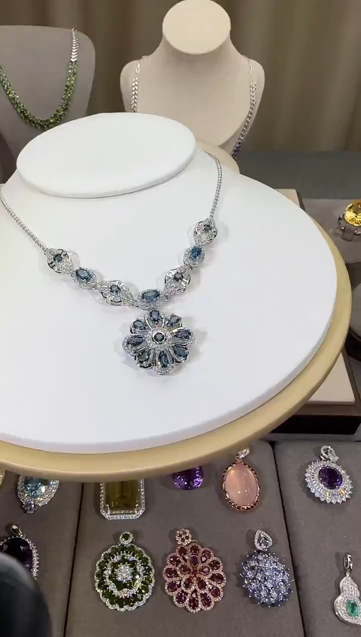 颈饰银S925镶嵌托帕石3*5mm伦敦蓝套链高级款