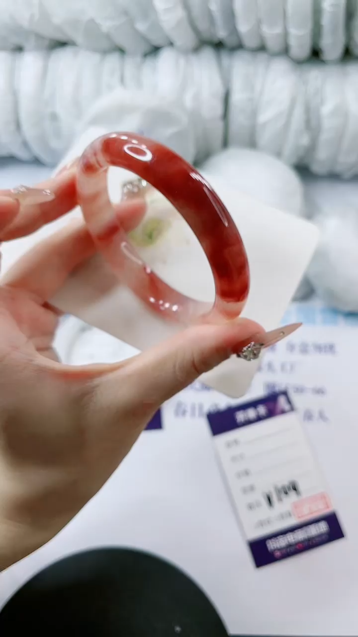 【闪购商品】石英质玉手镯未镶嵌多样性发货V109